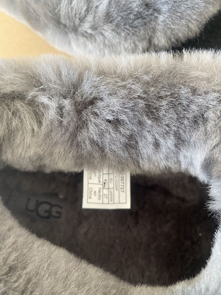 UGG чисто нови пантофи