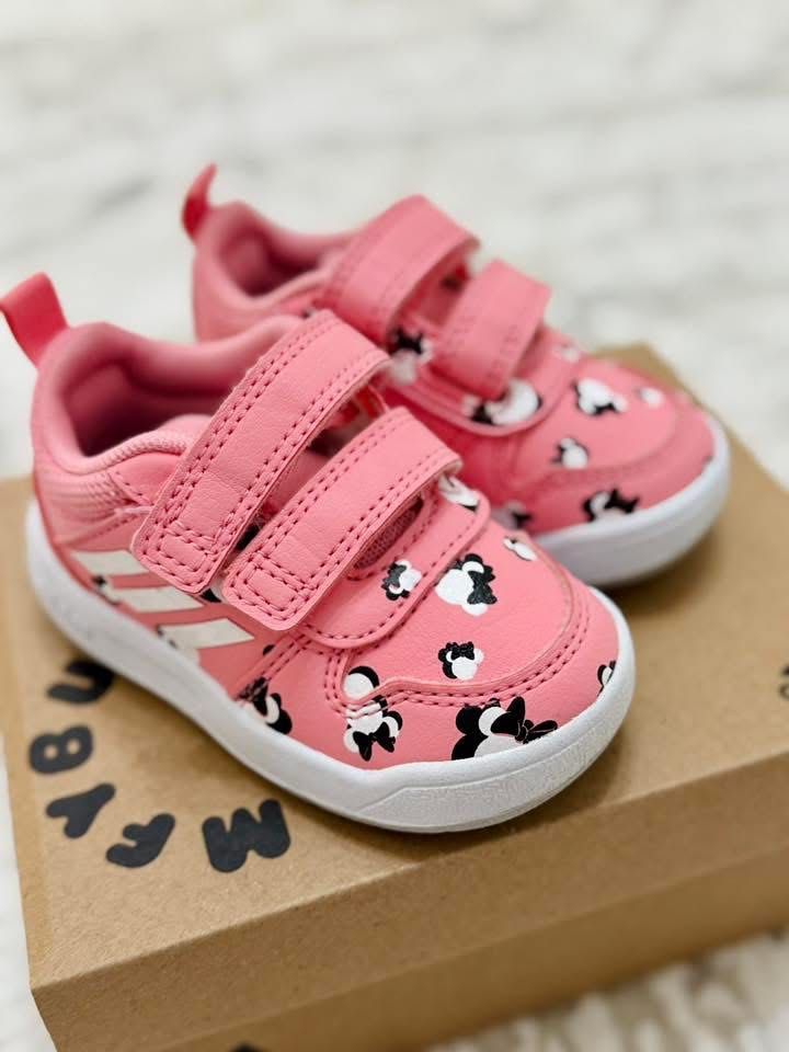 Маратонки Adidas рр 19