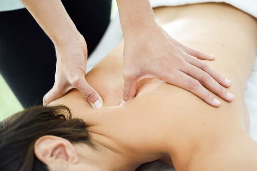 Masaj, chiropractică, reflexoterapie, terapie Yumeiho, recuperare
