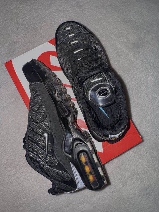 nike air max plus TN black suede