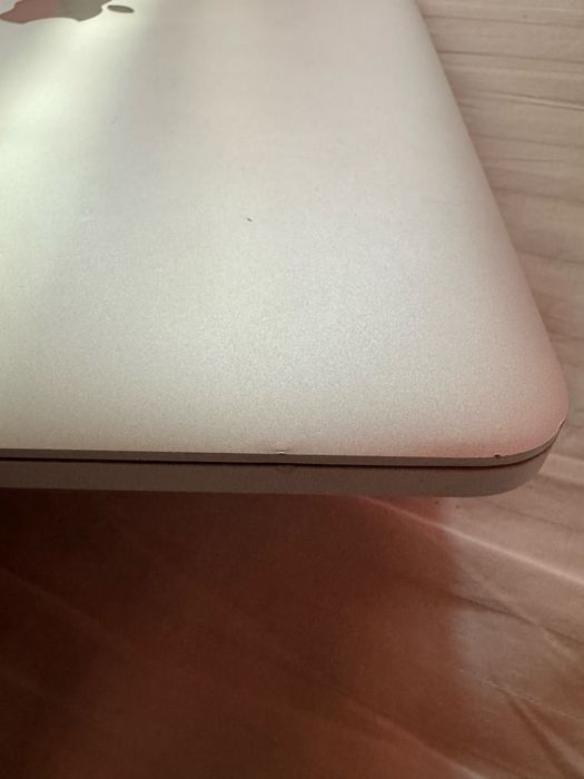 Macbook pro 15,4 inch mid 2014