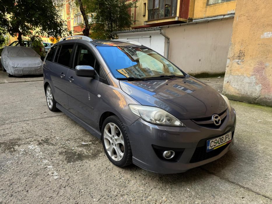 Vand Mazda 5 cu 7 locuri