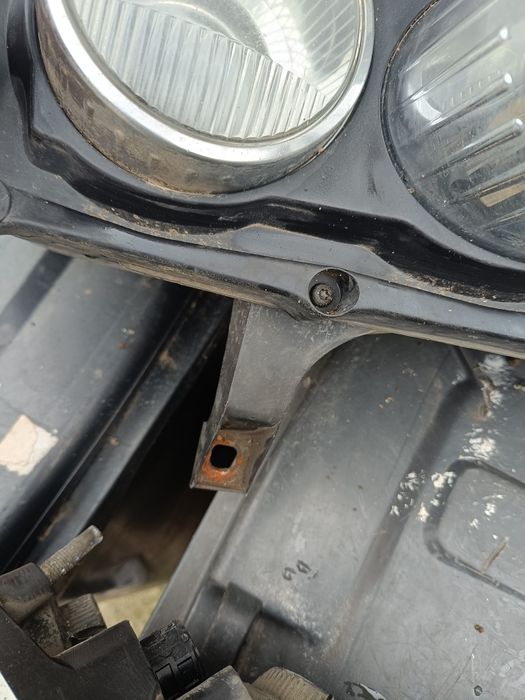 Faruri alfa Romeo 159 lupa