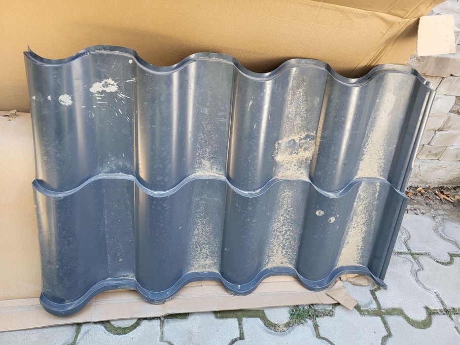 Металлочерепица 2000 т. Цвет антроцит- графит.