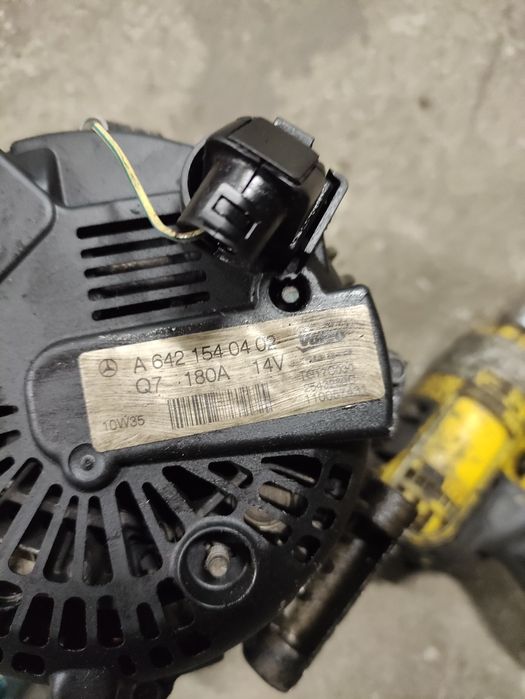 Алтернатор за Mercedes 350cdi