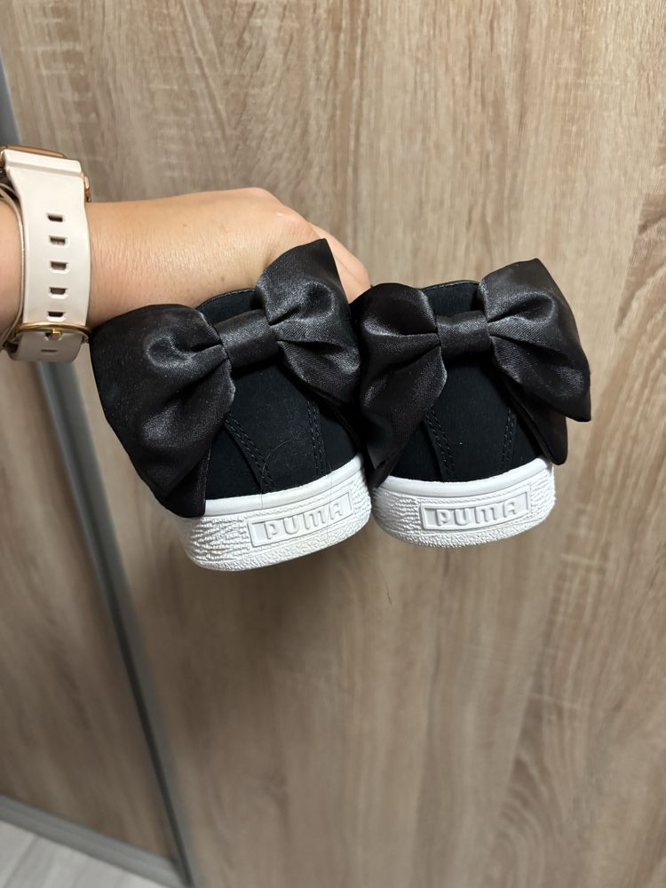 Обувки Guess, Zara, Mohito, Bata