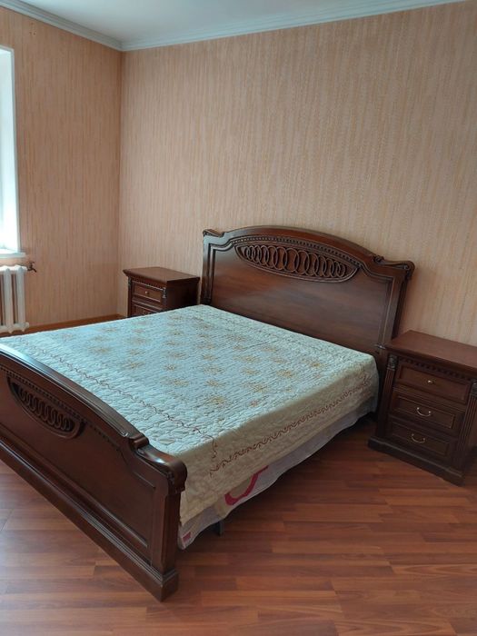 ЦУМ, чимкентская, кафе Бон. 2/4/4