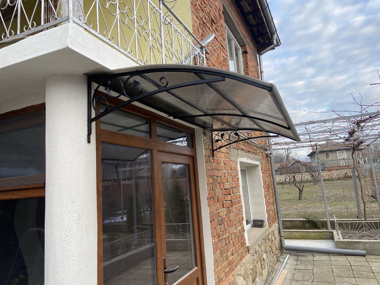 Продава се Гараж / Паркомясто в Ямбол, Боровец - 1 кв.м за 67 €/кв.м - Снимка #4