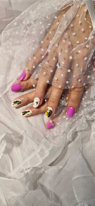 Aplic unghii cu Gel ,Semipermanenta