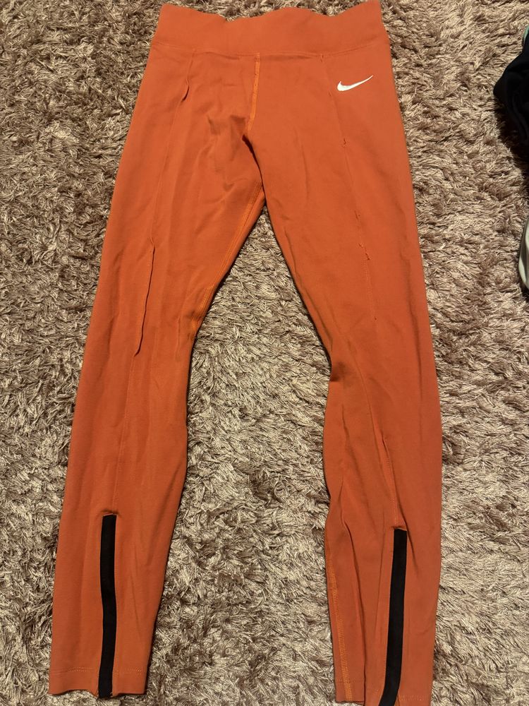 Nike оранжер клин