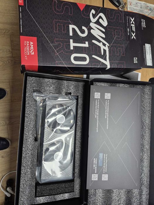 XFX RX 7600 XT 16 GB