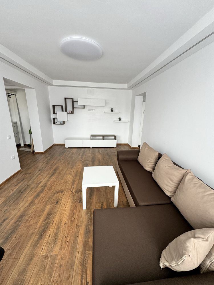 Vanzare apartament, 2 camere, Campia Turzii zona centrala