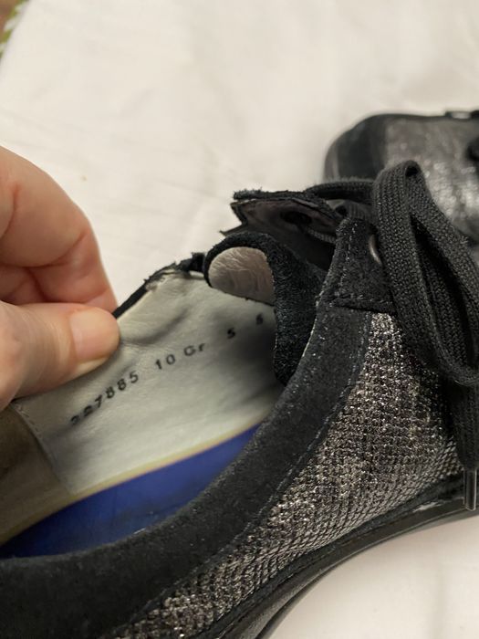 Pantofi piele negri