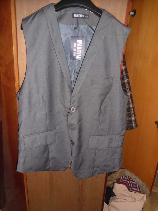 vesta stofa barbateasca,noua