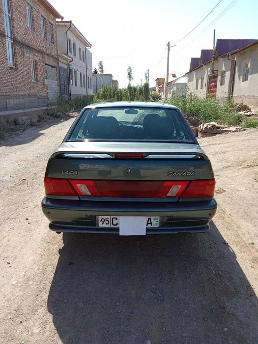 ВАЗ 2115 лада...