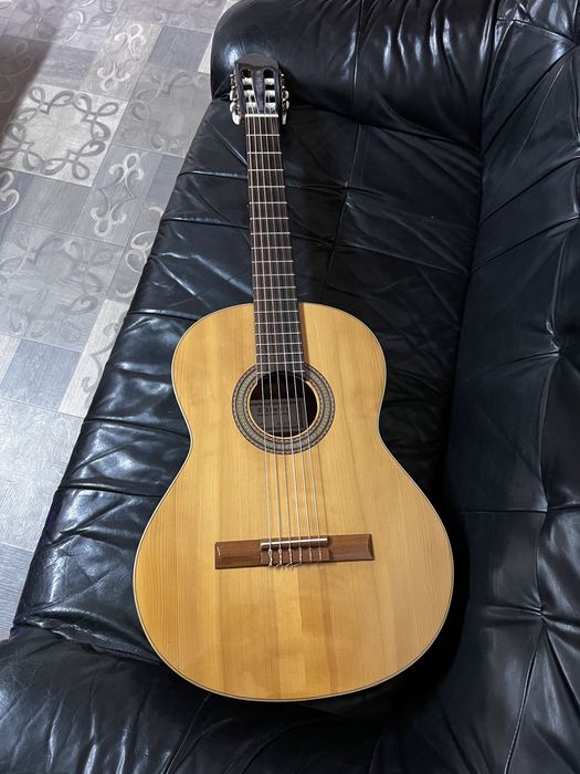 Класическа китара Alhambra 1P