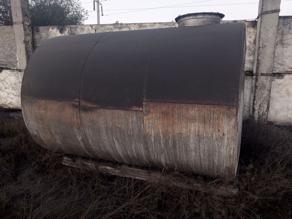 Цистерна сотилади