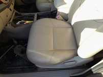 Vând interior toyota hilux 2009 piele crem scaune bancheta