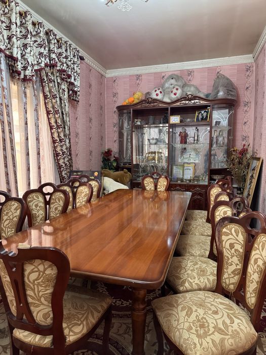 стол стул , стенка продается , срочно