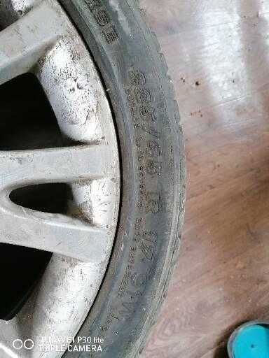 Roti renault r17