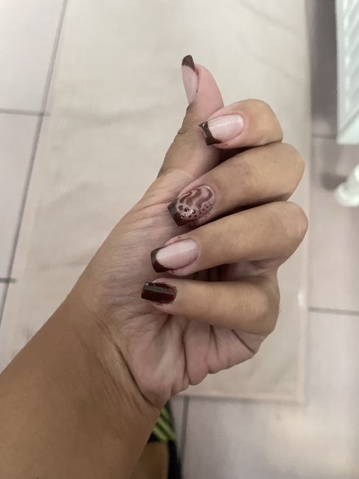 Pun unghii 30 de lei Eforie Nord