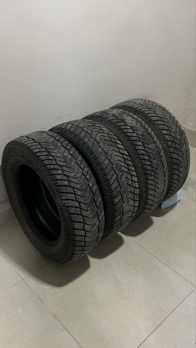 Зимние шипованные шины R16 Yokohama