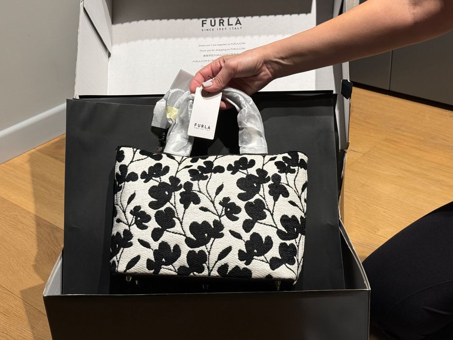 Furla Дамска чанта Alissa