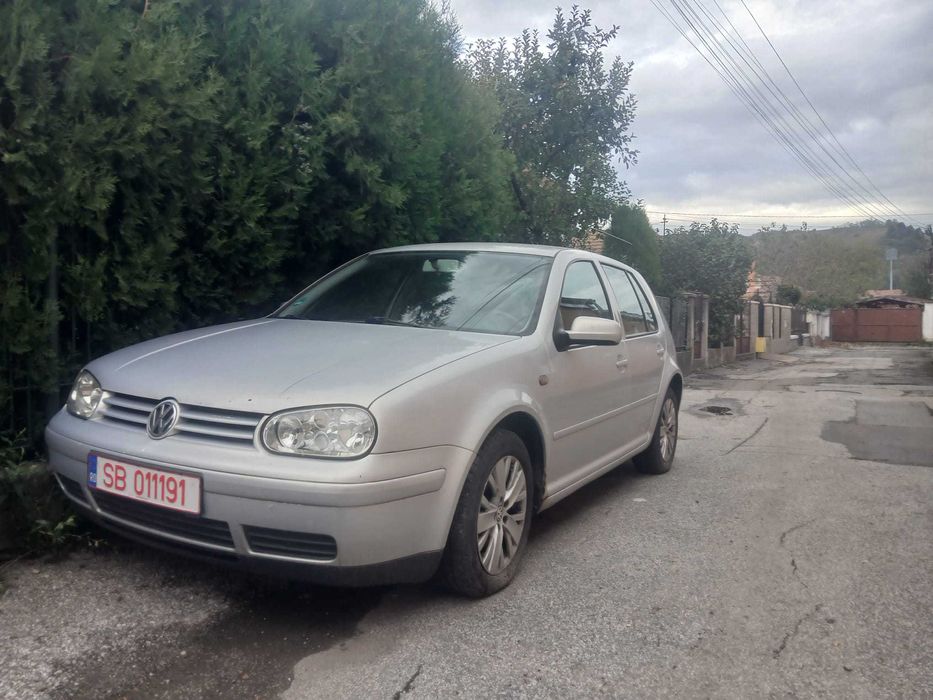 VW Golf 4 – 1.6 benzină, 101 CP, 1998.