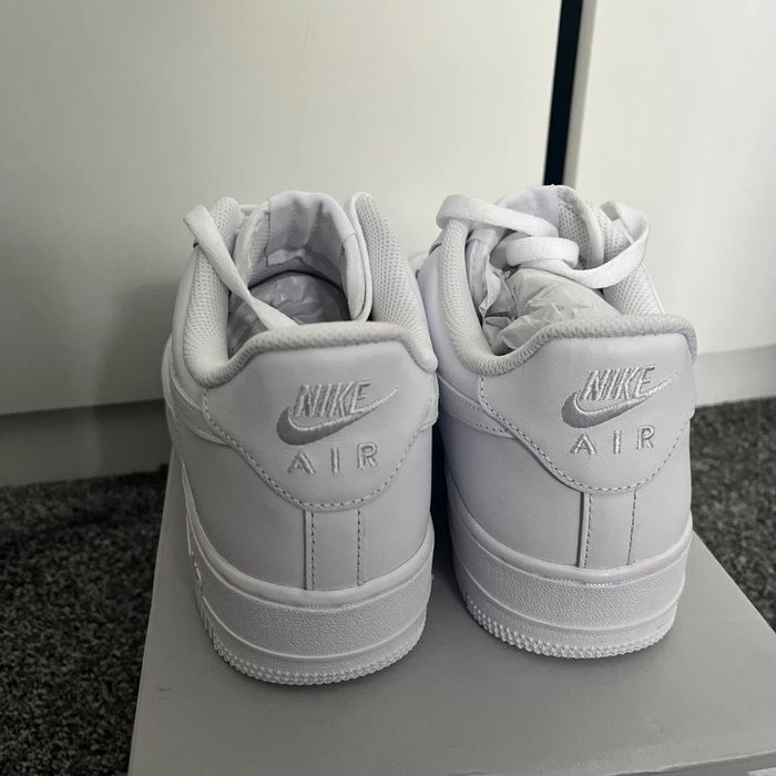 Adidasi Nike Air Force 1 Triple White
