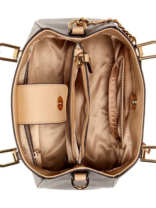 Дамска чанта GUESS оригинална