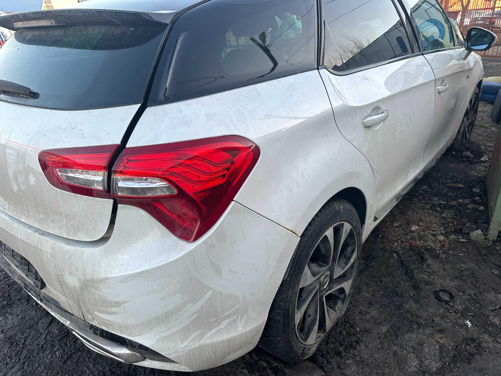 Dezmembrez Citroen DS5 hybrid4 (diesel+electric) 2012 euro 5