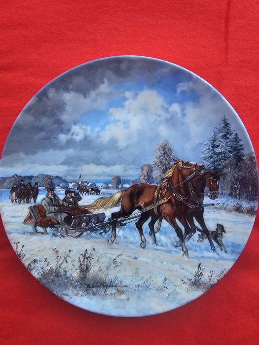 Колекционерска чиния