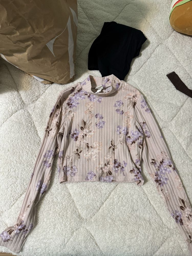 Блузи Calvin Klein, HM, About you, Stradivarius, Trendyol и други