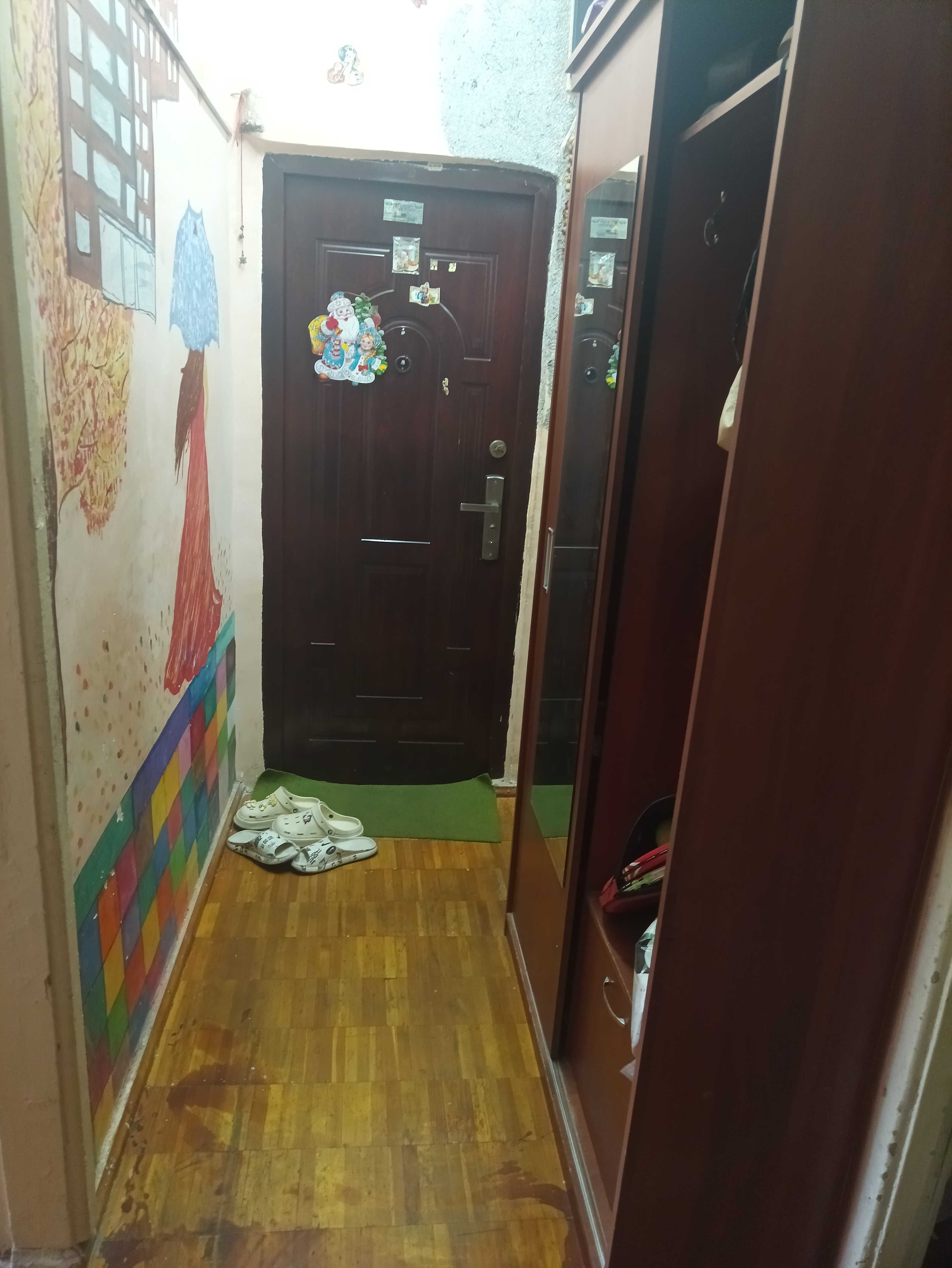 Продается 3х комнатная переделана в 4х куйлюк 3  3/2/4