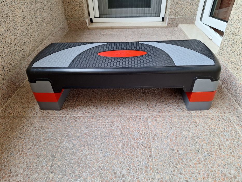 Фитнес степер за аеробика AMIILA регулируем на 3 нива, натоварване 350