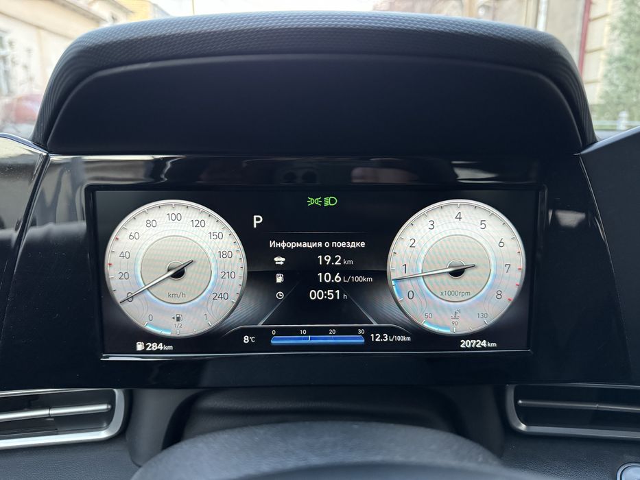 Hyundai Elantra продается