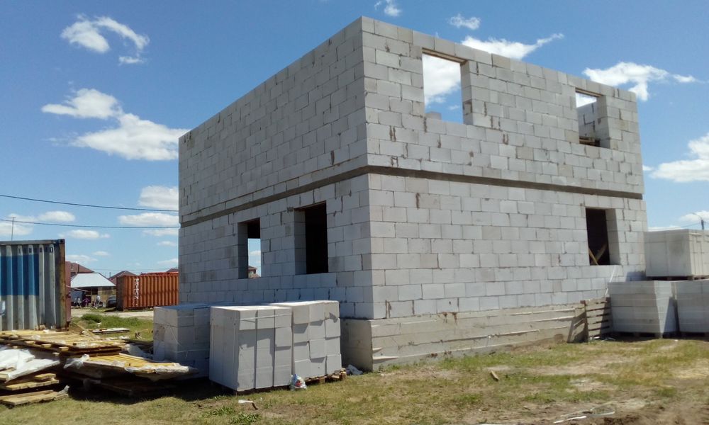 Стройтельная бригады. Каменыщики услуги