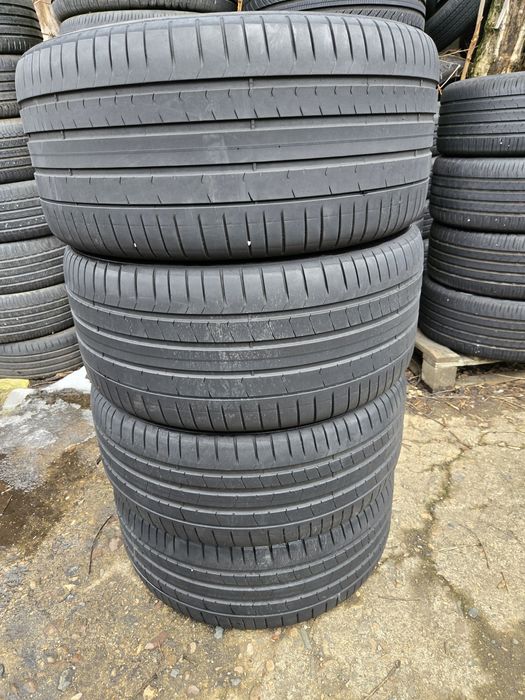 315 35 21 и 275 40 21 Pirelli RunFlat летни.