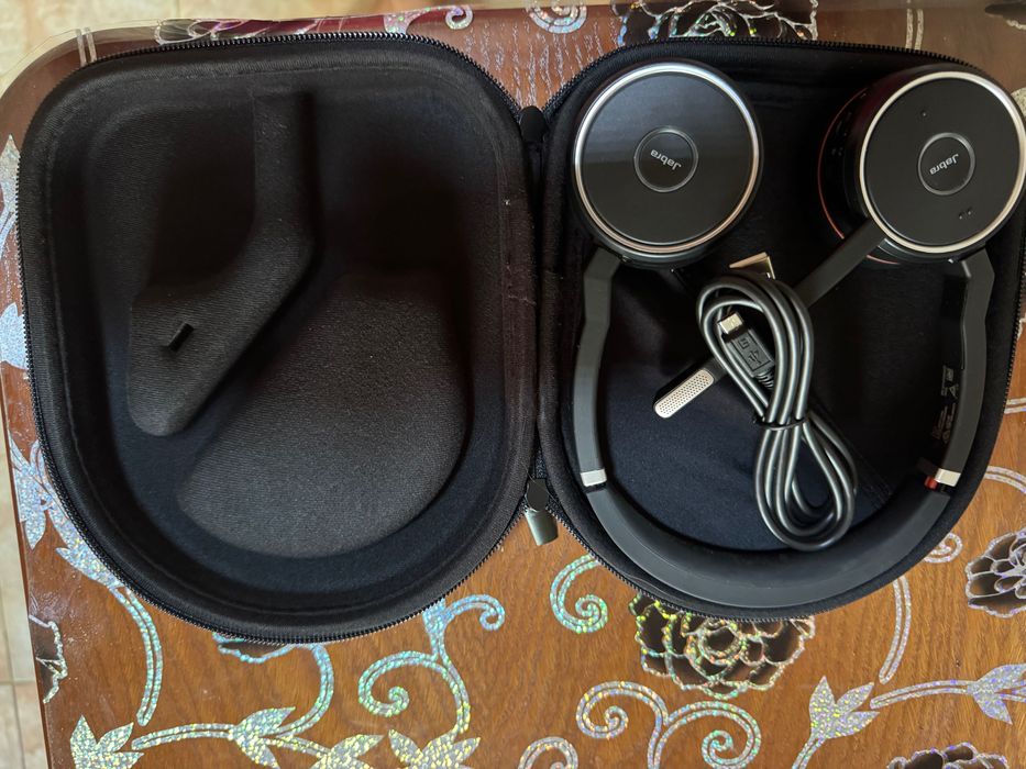 Căști bluetooth ideale pt vorbit! Gaming muzică!