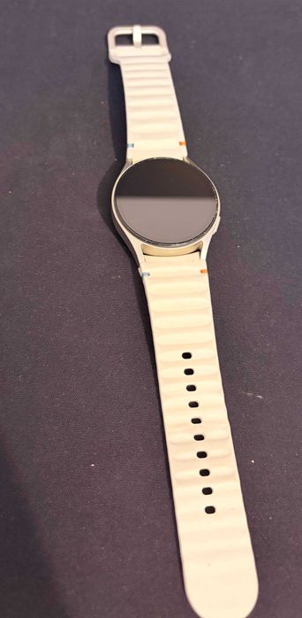 Samsung S23+ 512GB si GalaxyWatch 7
