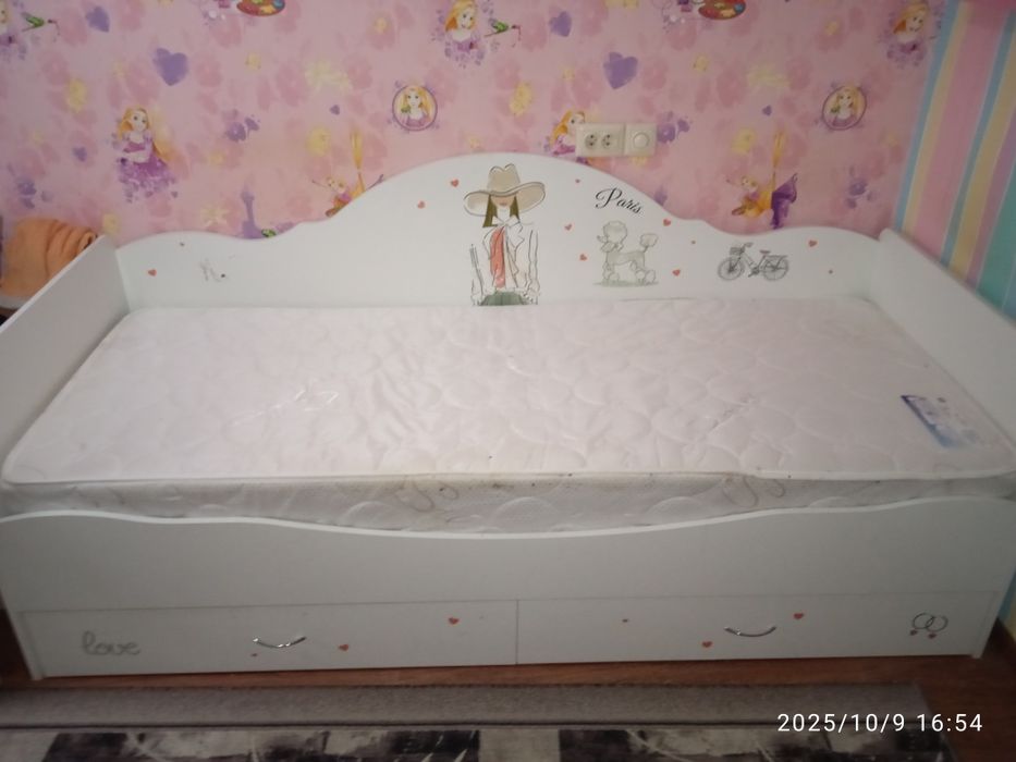Отдам кровать в хорошем состоянии