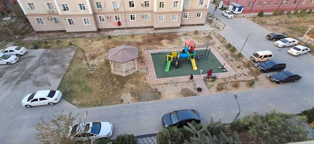 Квартира сотилади