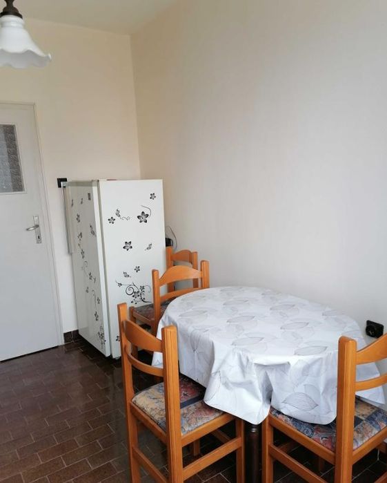 Двустаен апартамент под наем в кв. Въстанически