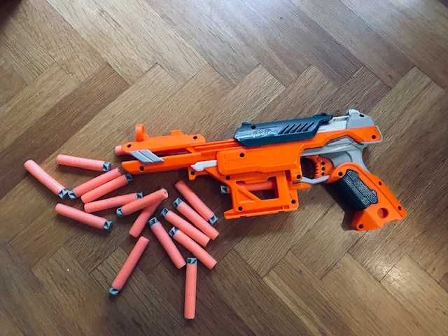 NERF Ultra One бластер и подобни, с патрони