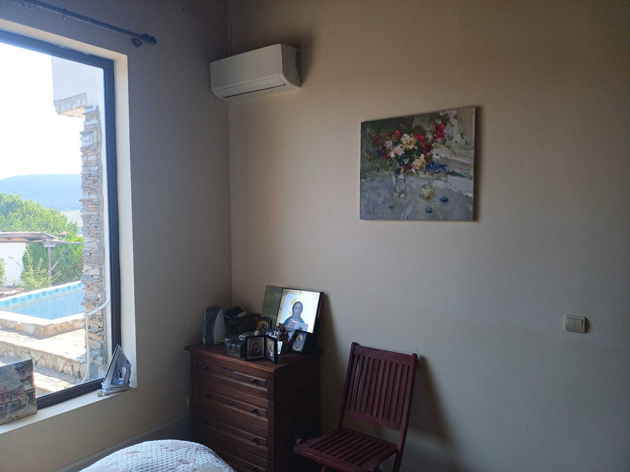 Продава се Къща в с. Осеново, Област Варна - 165 кв.м за 728 €/кв.м - Снимка #2