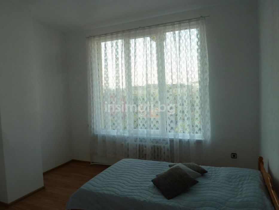 Продава се Тристаен апартамент в София, Център - 123 кв.м за 1887 €/кв.м - Снимка #2