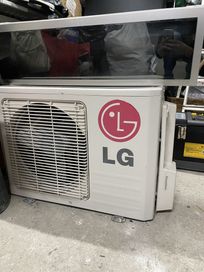 Климатик LG artcool