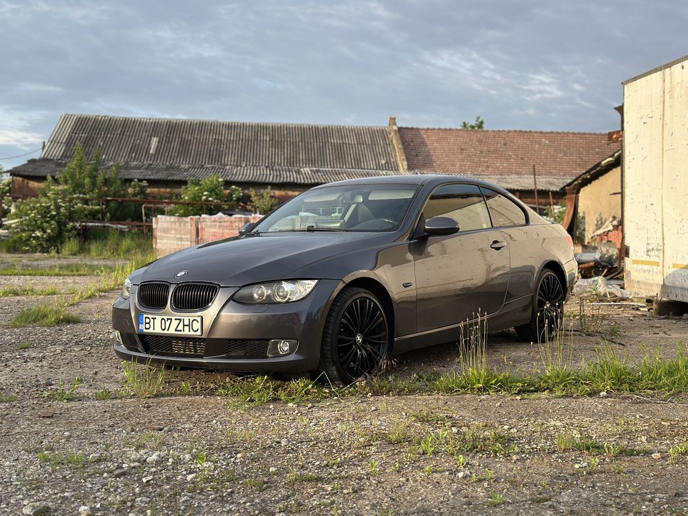 Bmw e92 320D manual