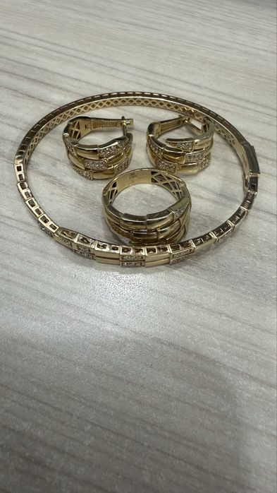 Продам набор комплект