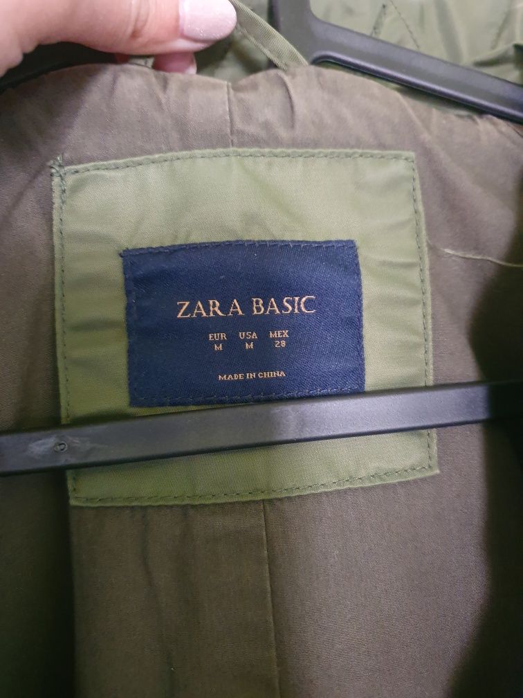 Яке ZARA, Палто Schneiders